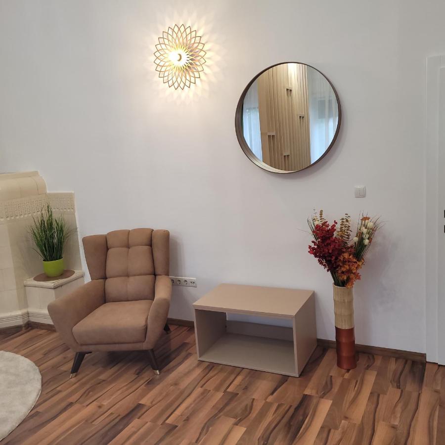 公寓 B8 - Spacious, Charming In